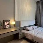 Setia Sky 88 Cozy Modern Designed Brand New Unit