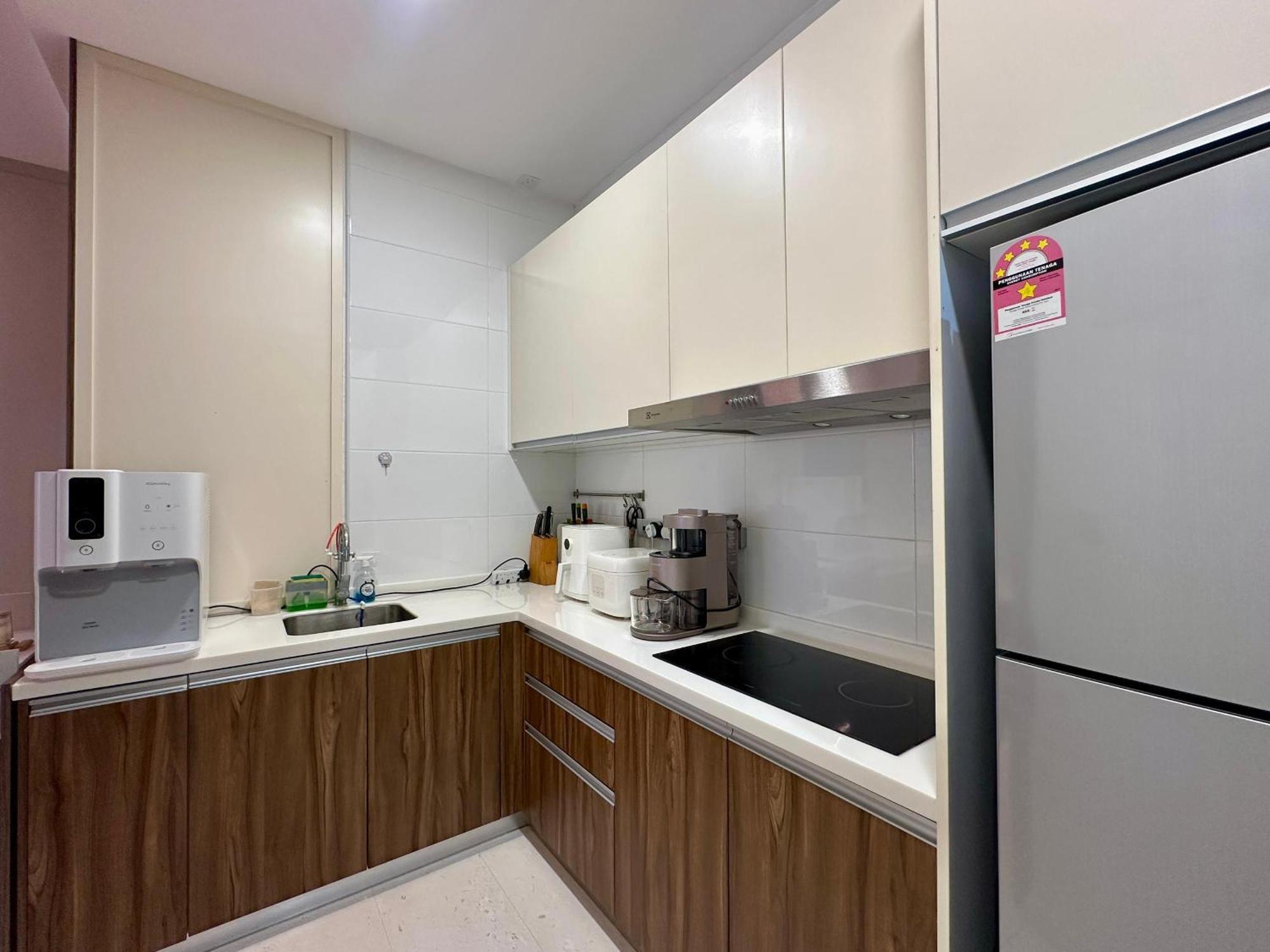 Pangsapuri Setia Sky 88 Cozy Modern Designed Brand New Unit